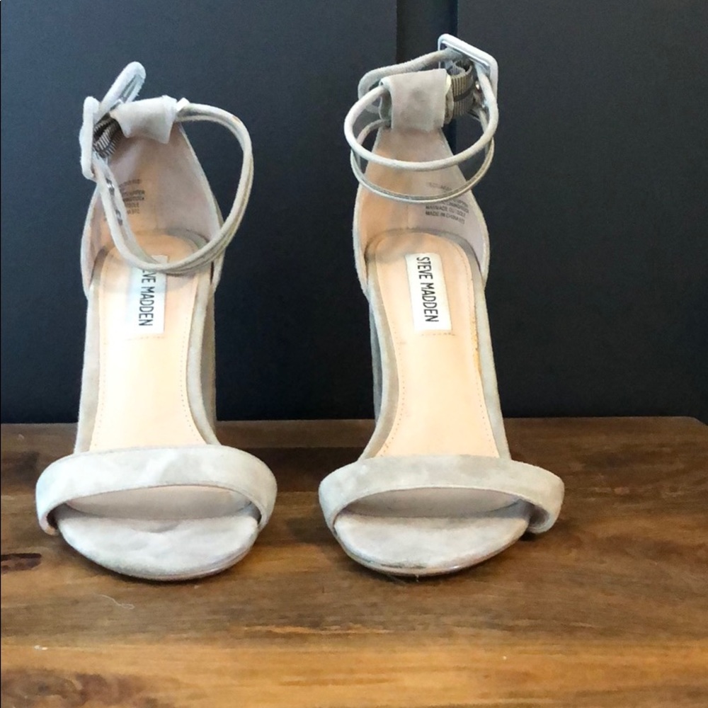 Steve Madden block pumps